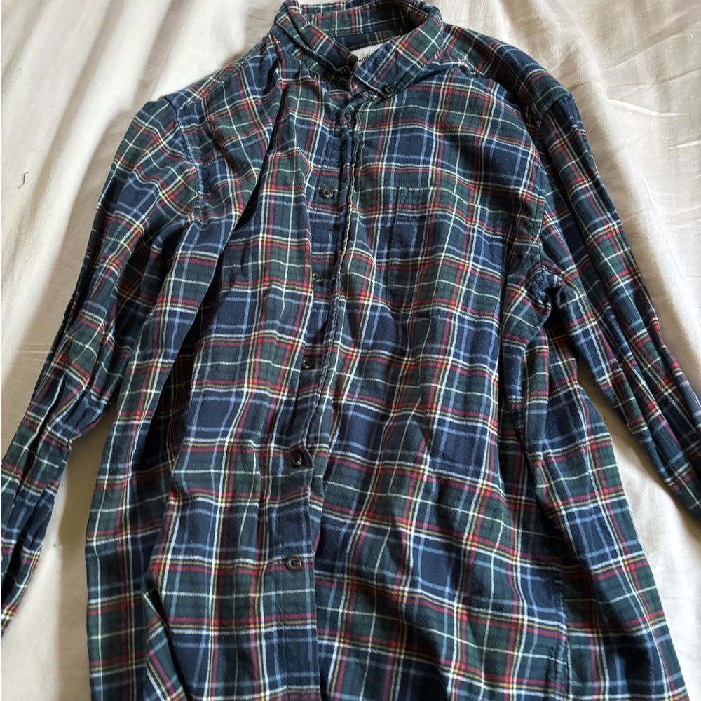 Goodfellow & Co Blue and Red Casual Button Down Shirt